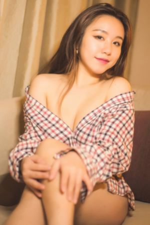 夜色爽爽爽成人综合网在线观看_BD国语高清在线