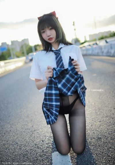 国内精品一区二区_HD免费全集观看